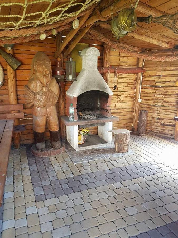 Pokoje Goscinne Irena Mieroszyno Exterior foto